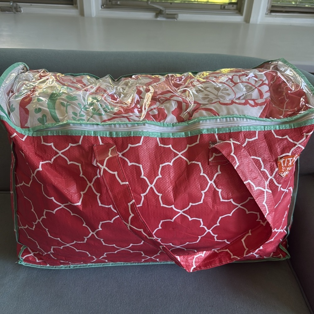 Dorm Sheets &Twin XL Comf Reversible Paisley Comforter in Sham + sheet sets - Picture 2 of 6